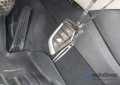 2018 BMW X3 xDrive30I из США, поврежденный, VIN 5UXTR9C56JLC69894